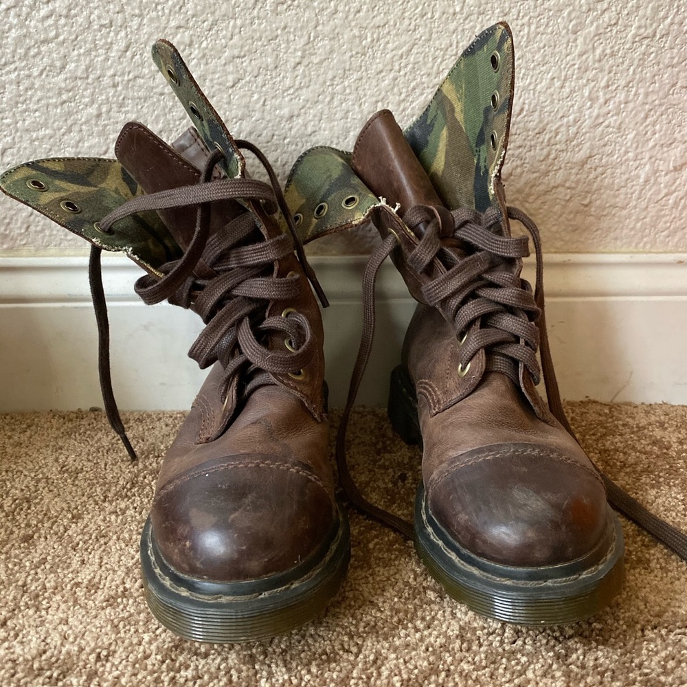 RARE Leather and Camo Dr. Marten Triumph boots